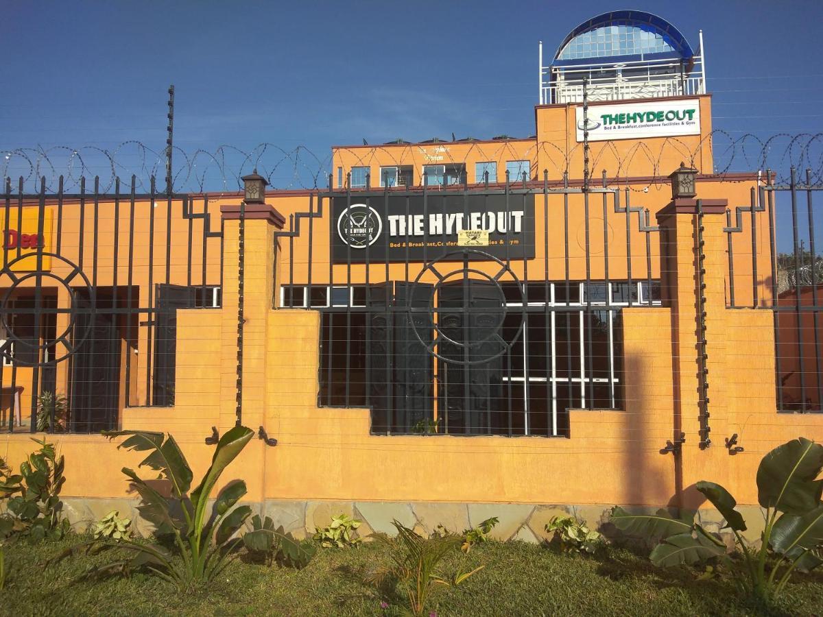 The Hydeout Riviera Hotel Kisumu Exterior photo